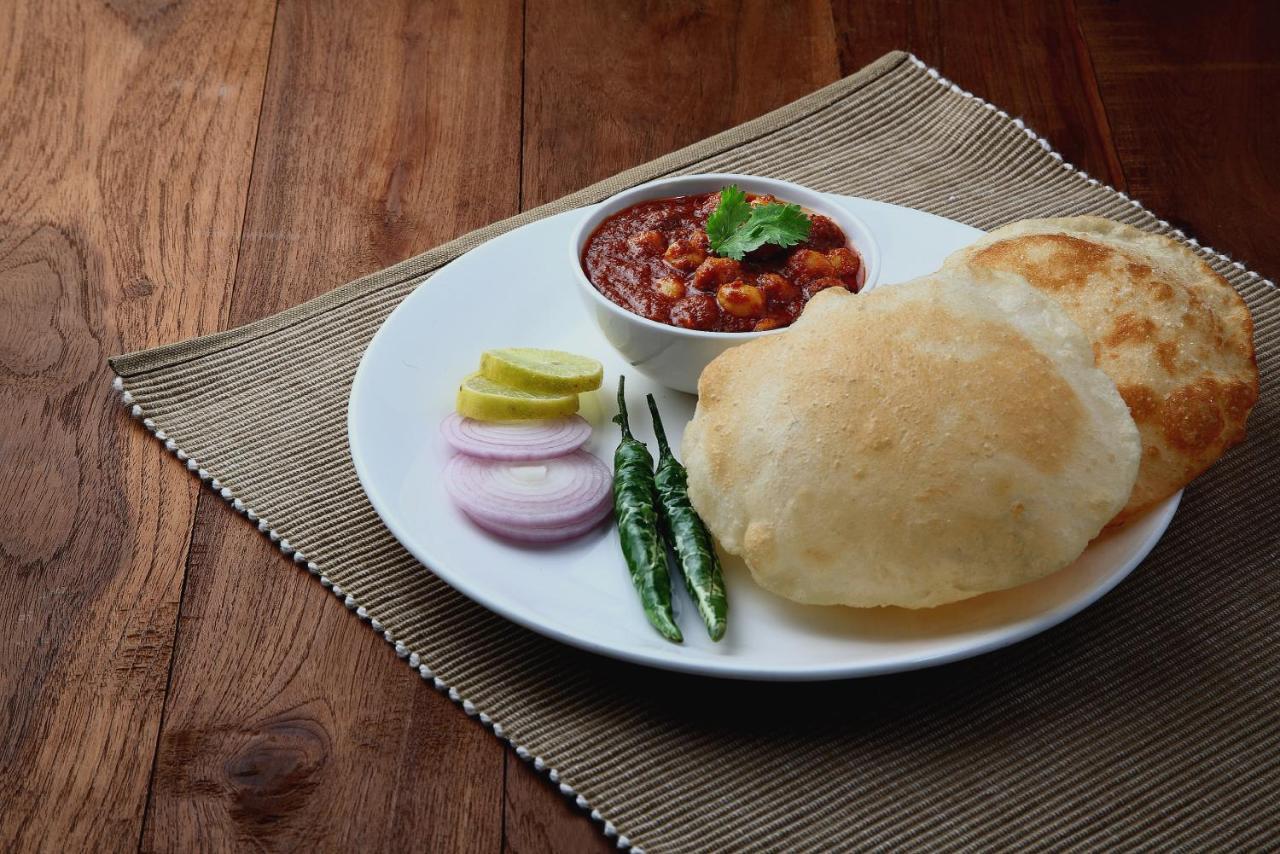 Spot On Sharma'S Kitchen & Home Stay Bajaura Εξωτερικό φωτογραφία